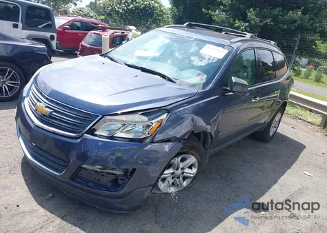 2013 Chevrolet Traverse Ls z USA, uszkodzony, nr VIN 1GNKRFKD0DJ142504